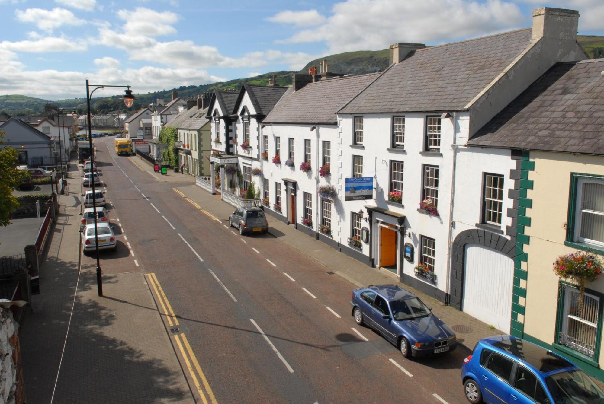 Londonderry Arms Hotel Carnlough Exterior photo