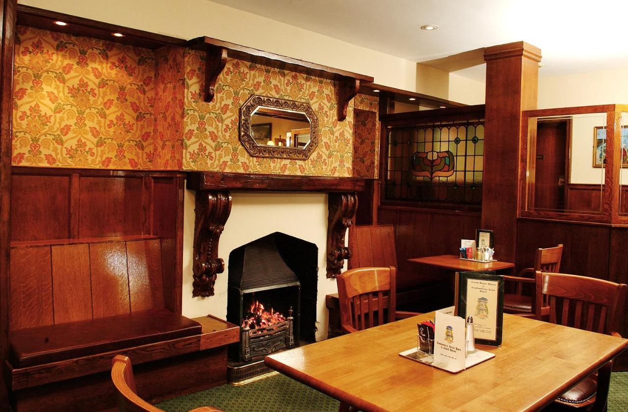 Londonderry Arms Hotel Carnlough Exterior photo